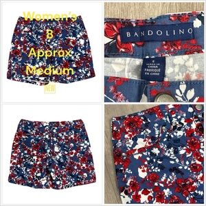 Women's Bandolino Denim 8 Medium Shorts Floral Red Blue Pattern Khakis Chino New